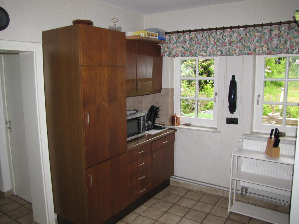 Hof Guttels Waldgasthof Ferienpension Rotemburgo do Fulda Quarto foto